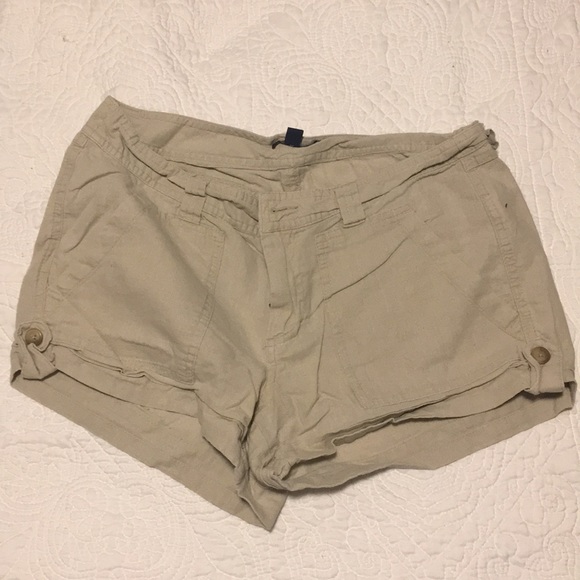 GAP shorts in Aubrey style, khaki - Picture 1 of 3